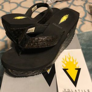 Volatile “Cha-Ching” Sandals (Great Condition)